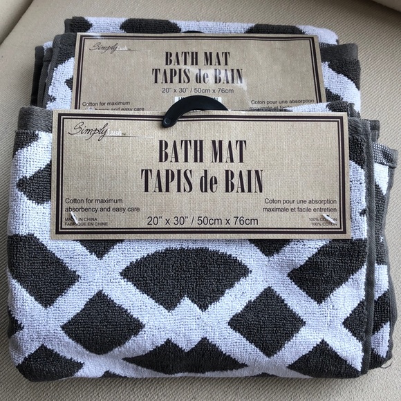 Simply Lush Other - PERFECT GREY AND WHITE COTTON BATH MAT